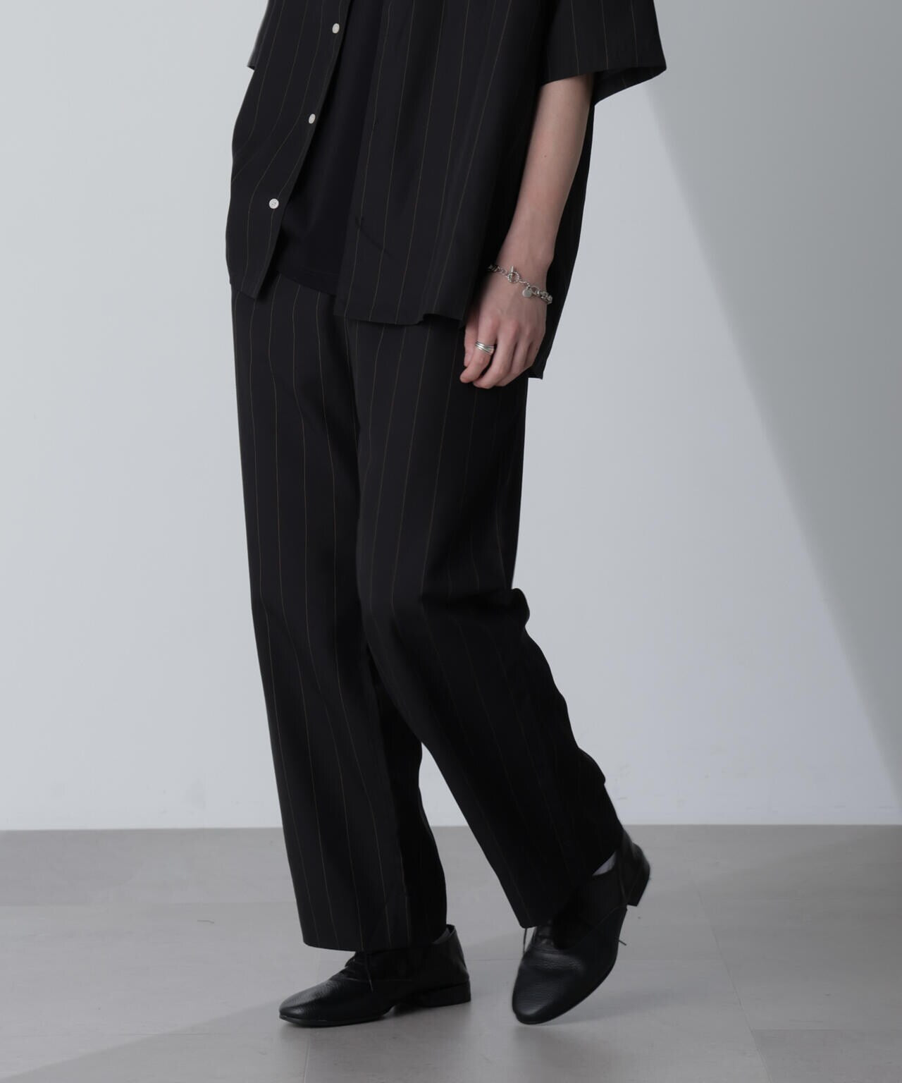 リネンブレンドピンストライプ1タックパンツ(セットアップ可) | NANO