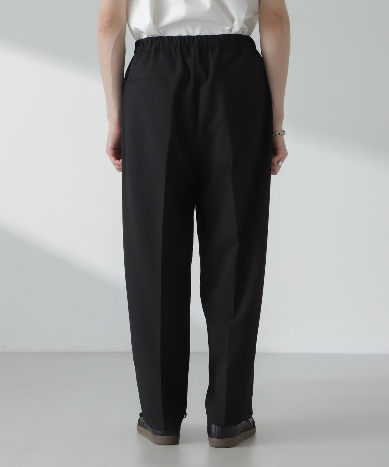 0f06e365-aff2-5b93-8bf3-d4abad022d32_Image