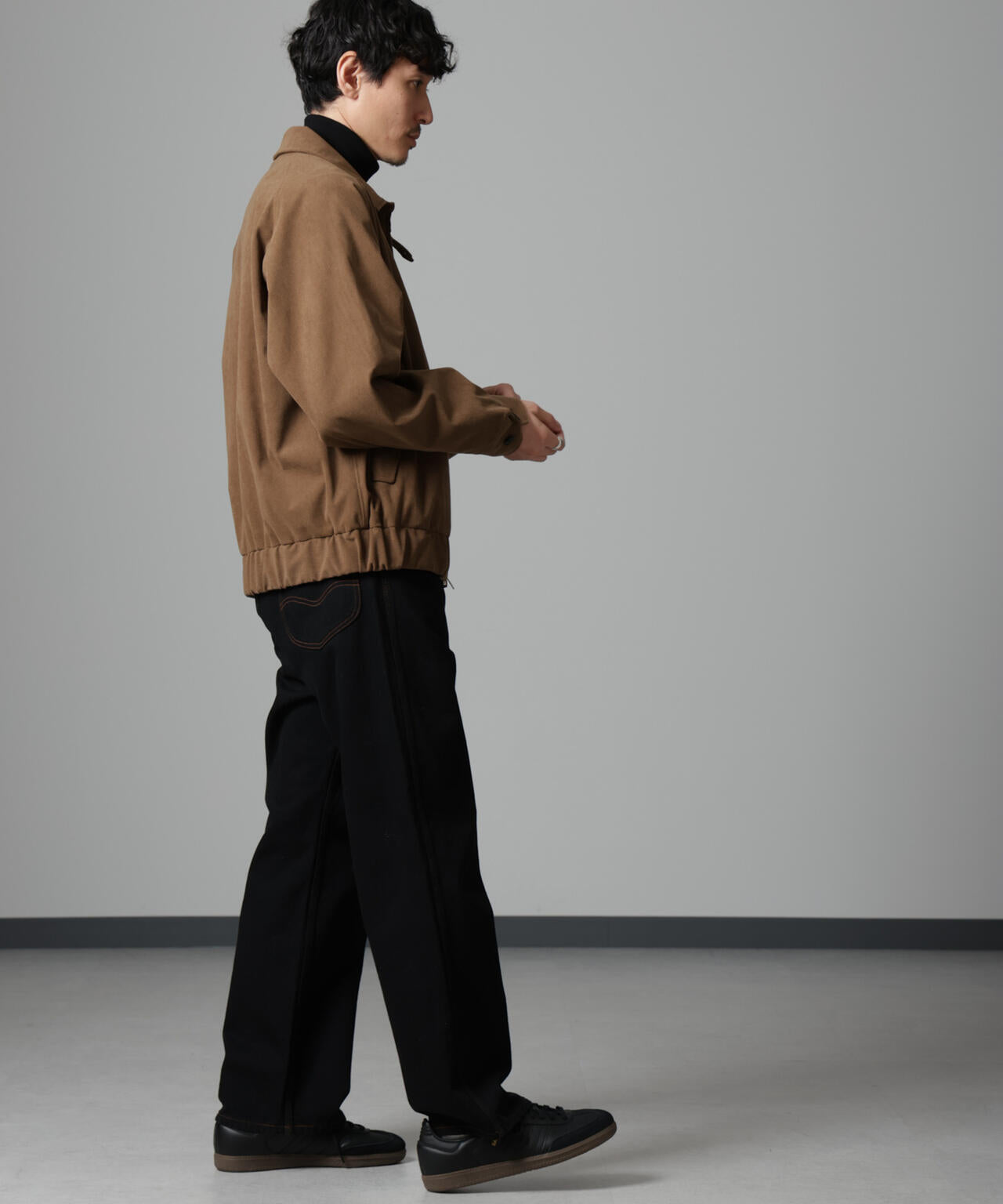 29037421-d438-5de3-a441-965f0033d2fc_Image