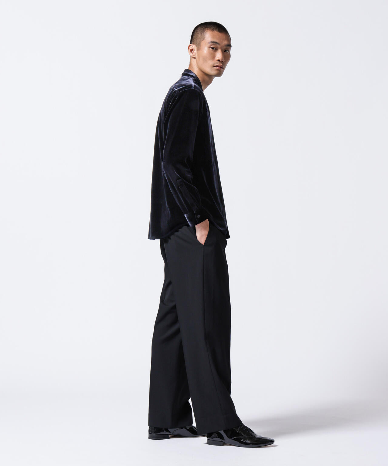 「ASSEMBLANC」トリアセテートベルベットシャツブルゾン