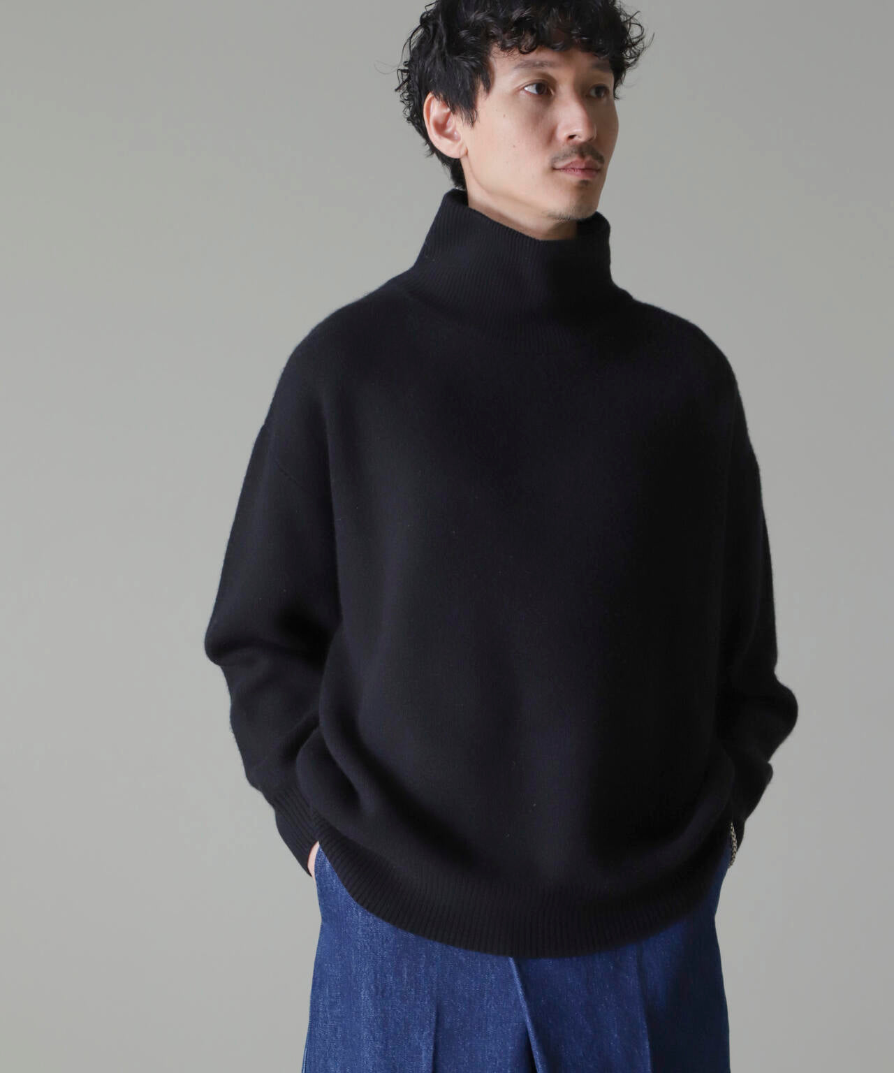 AQUA ウールカシミヤモックネックプルオーバー