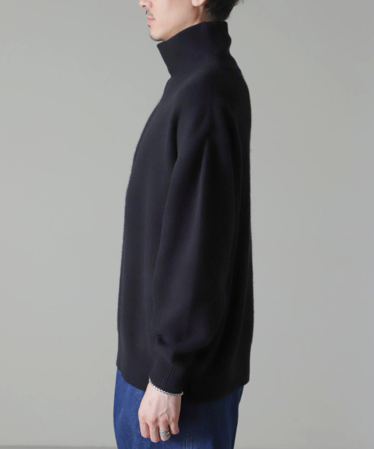 AQUA ウールカシミヤモックネックプルオーバー