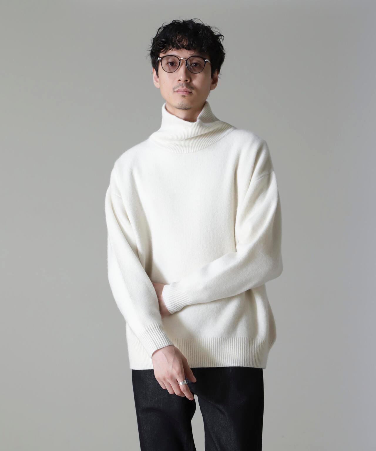 AQUA ウールカシミヤモックネックプルオーバー