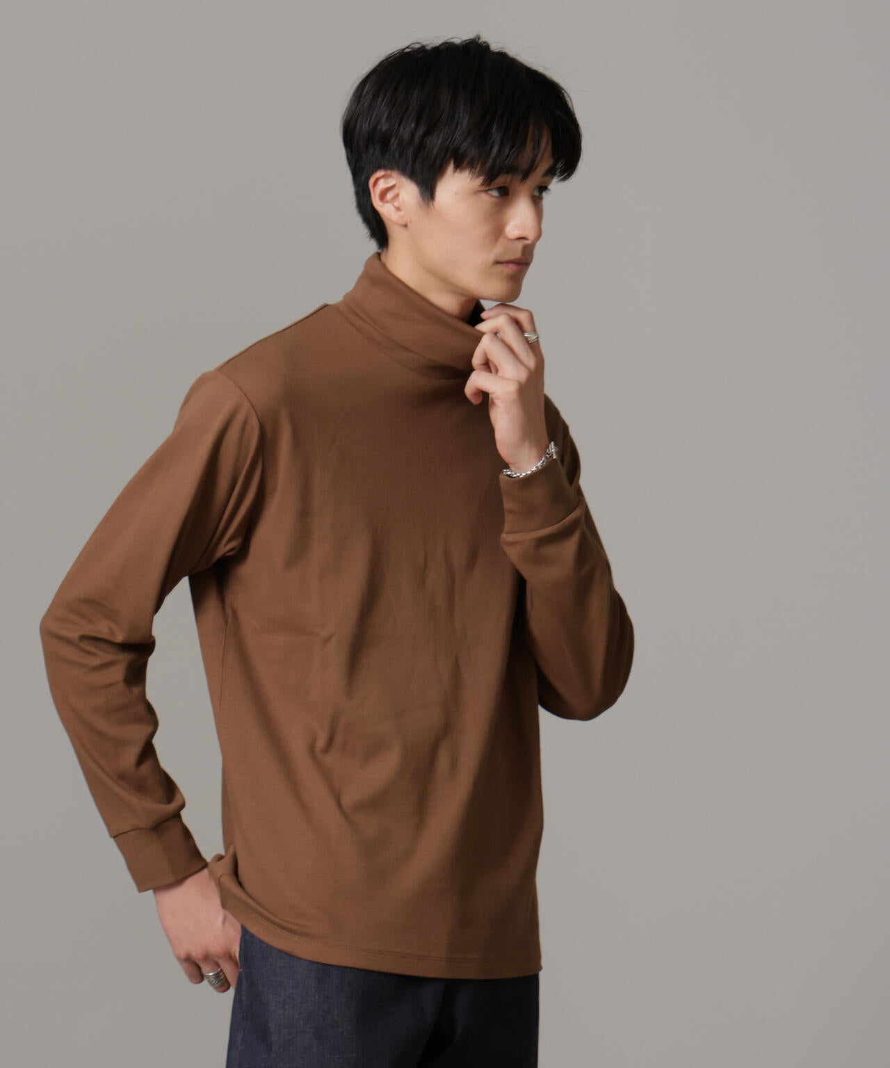 Anti Soaked(R) 汗染み防止 スムースタートルネックTシャツ 長袖