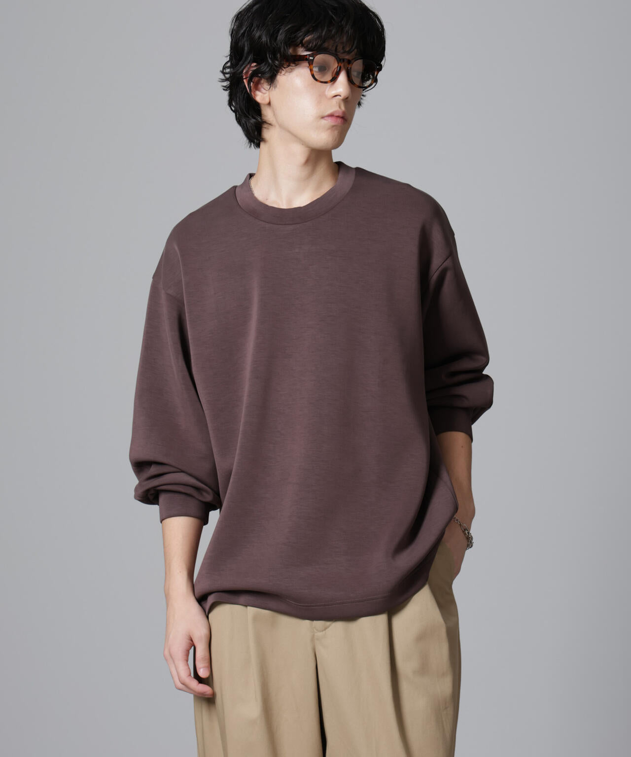パウダースノーダンボールクルーネックプルオーバー