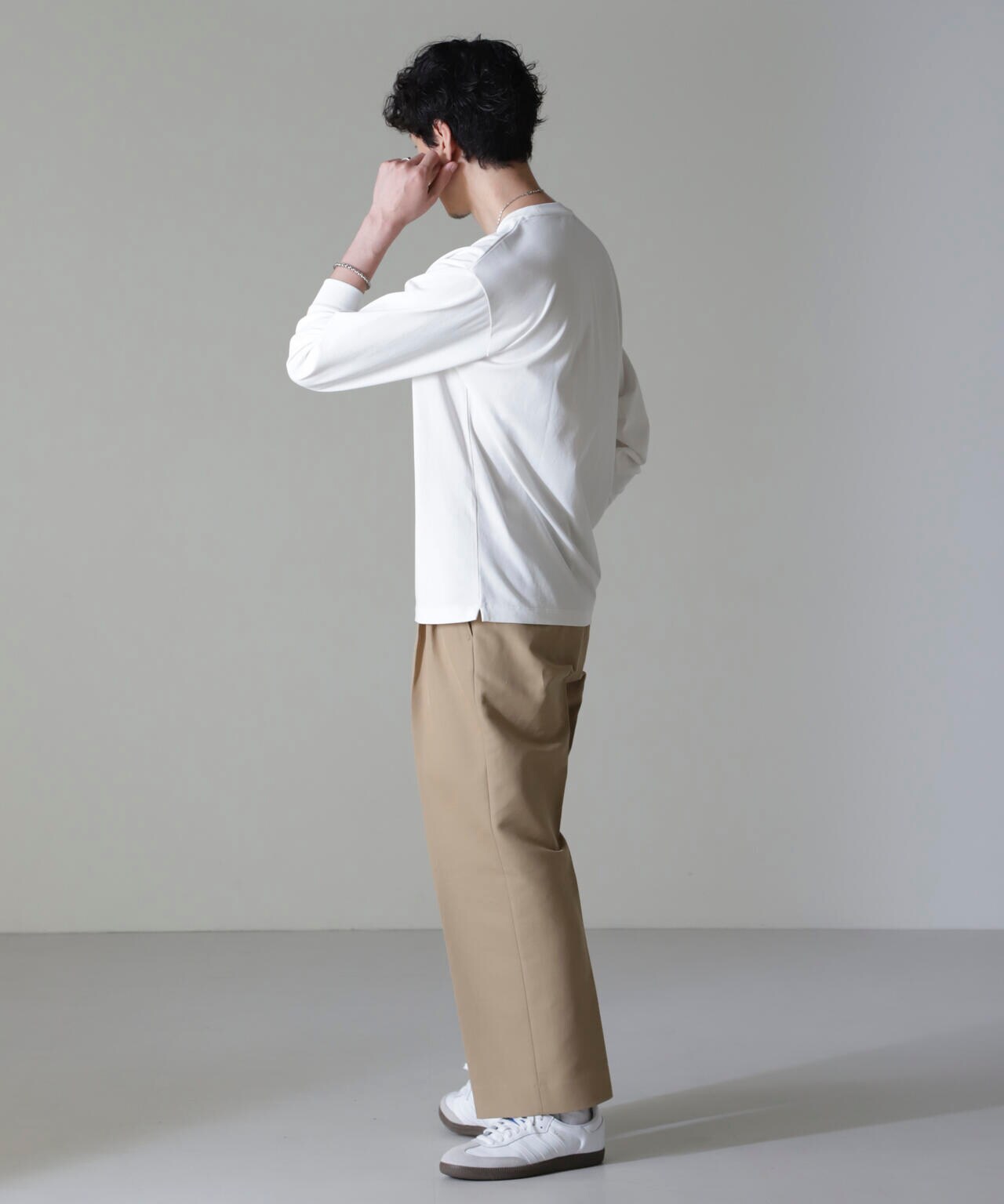 c6f24c63-a8d1-5a3d-b91f-67d0980a5405_Image