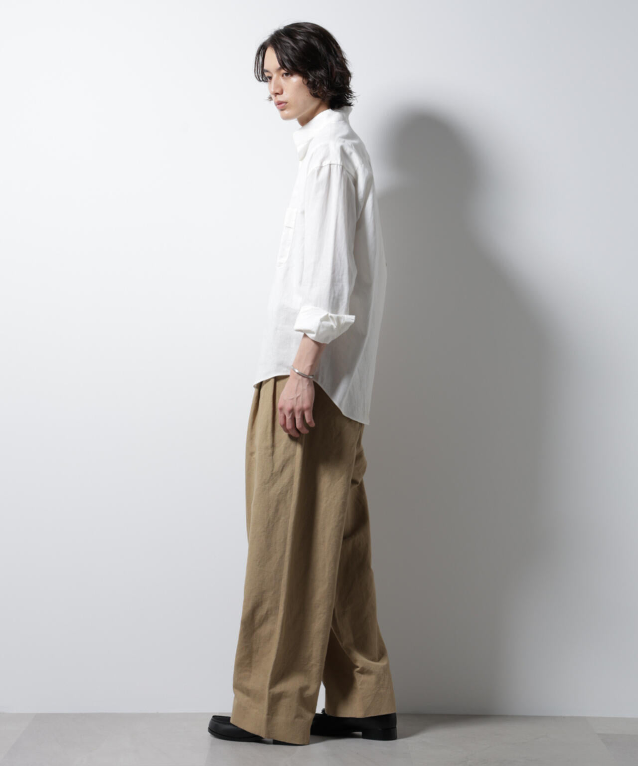 BELGIUM LINEN FABRICS」リネンコットンスタンドカラーシャツ | NANO
