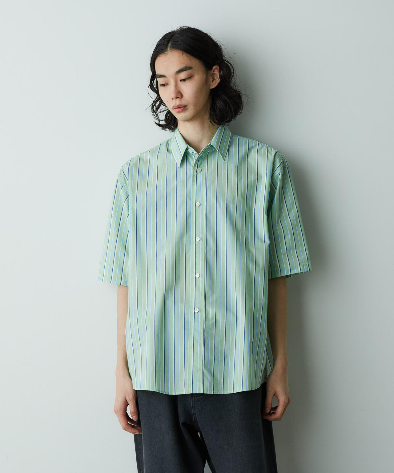 「HOTEL PALACE」オテルパラス レギュラーカラールーズシルエット 半袖シャツ