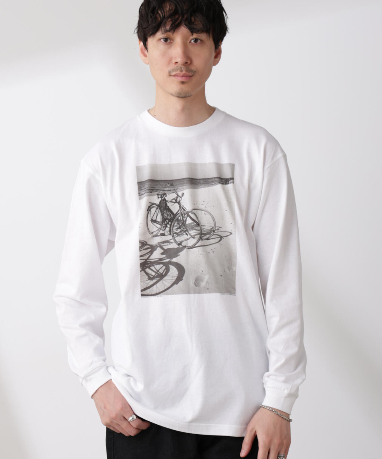 6ccb7768-192d-5ac5-84d7-68a26e2ba4dd_Image