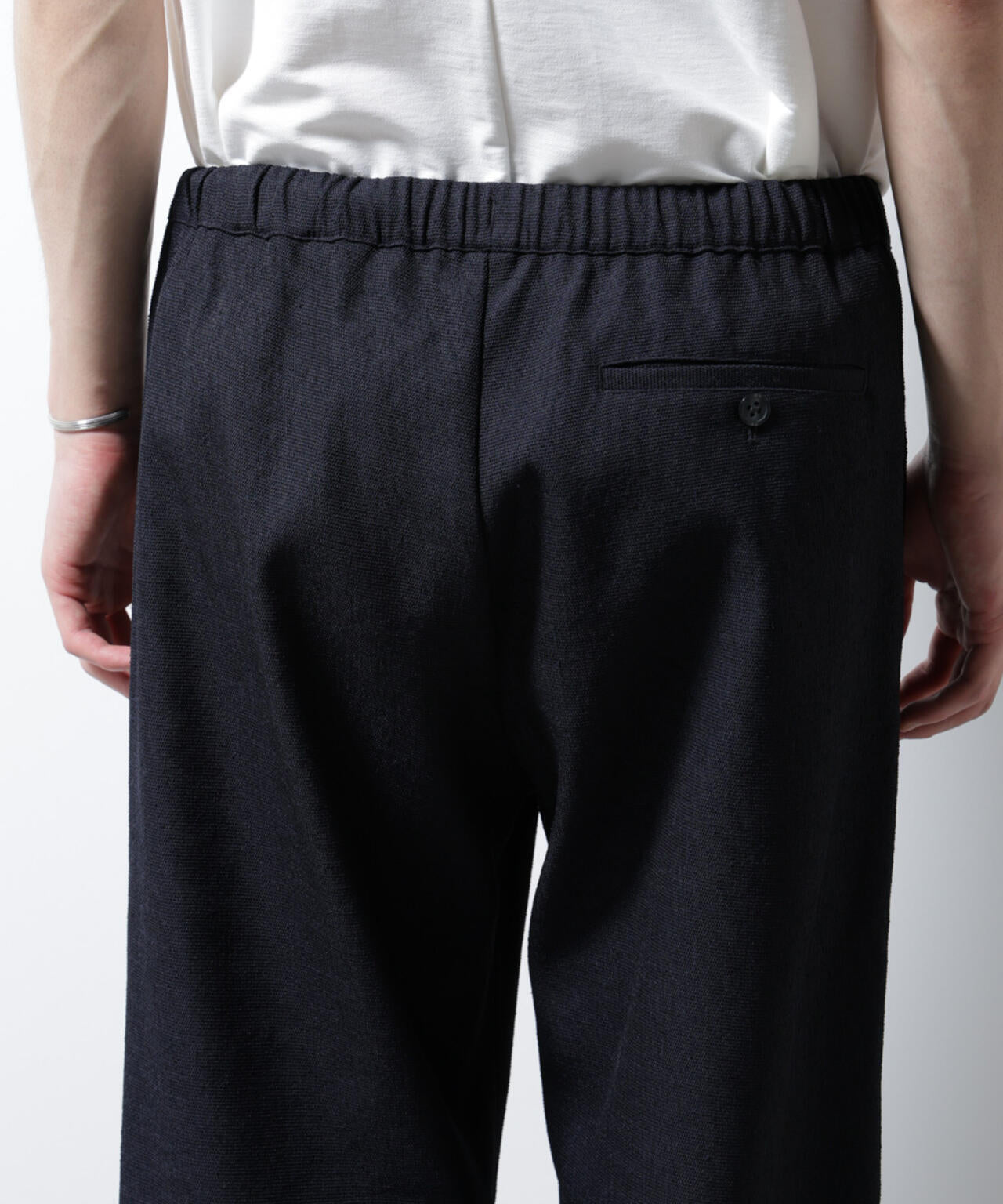 f7dd4666-d05a-55ab-823f-148dab620637_Image