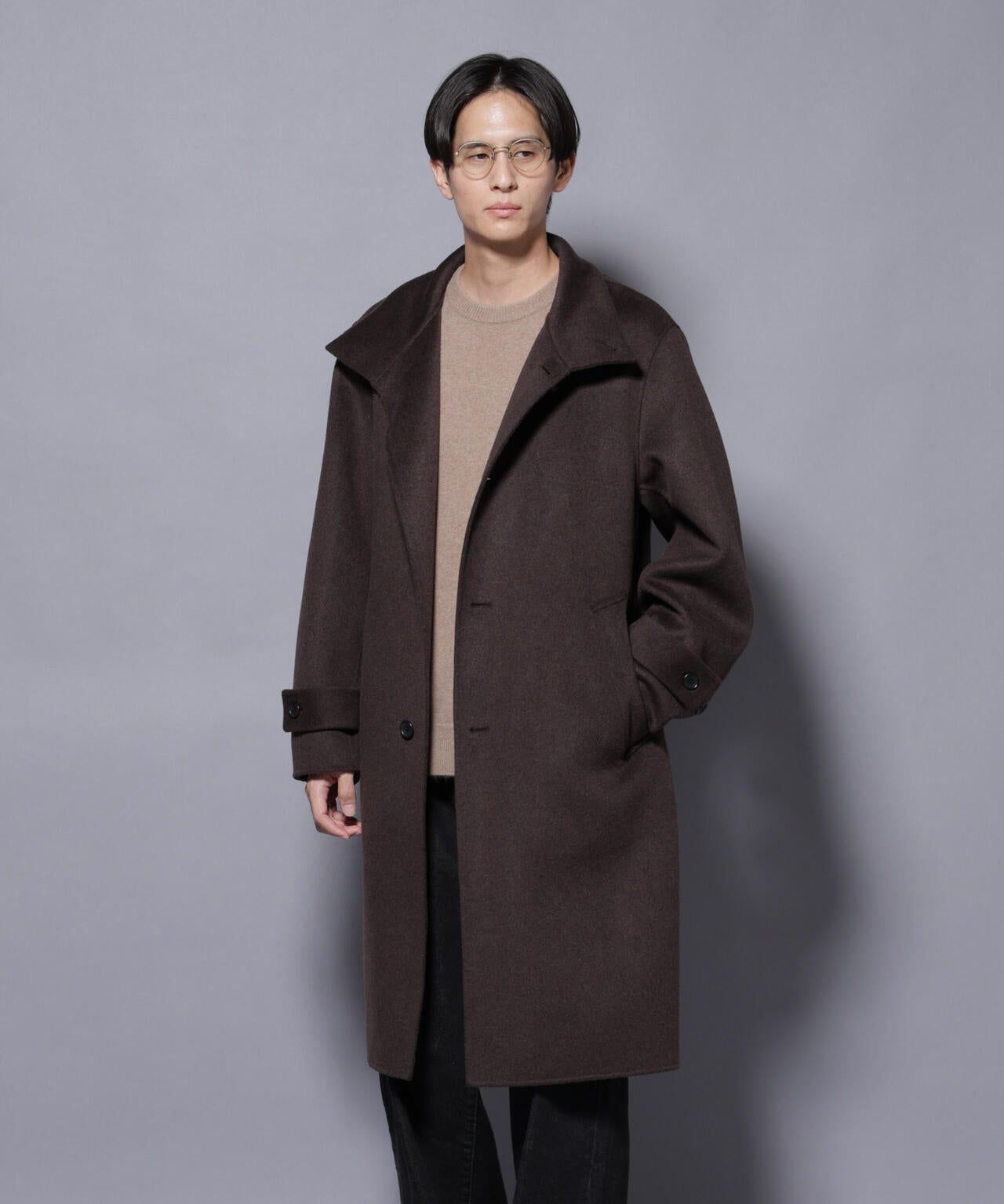 ウールリバースタンドベルテッドコート