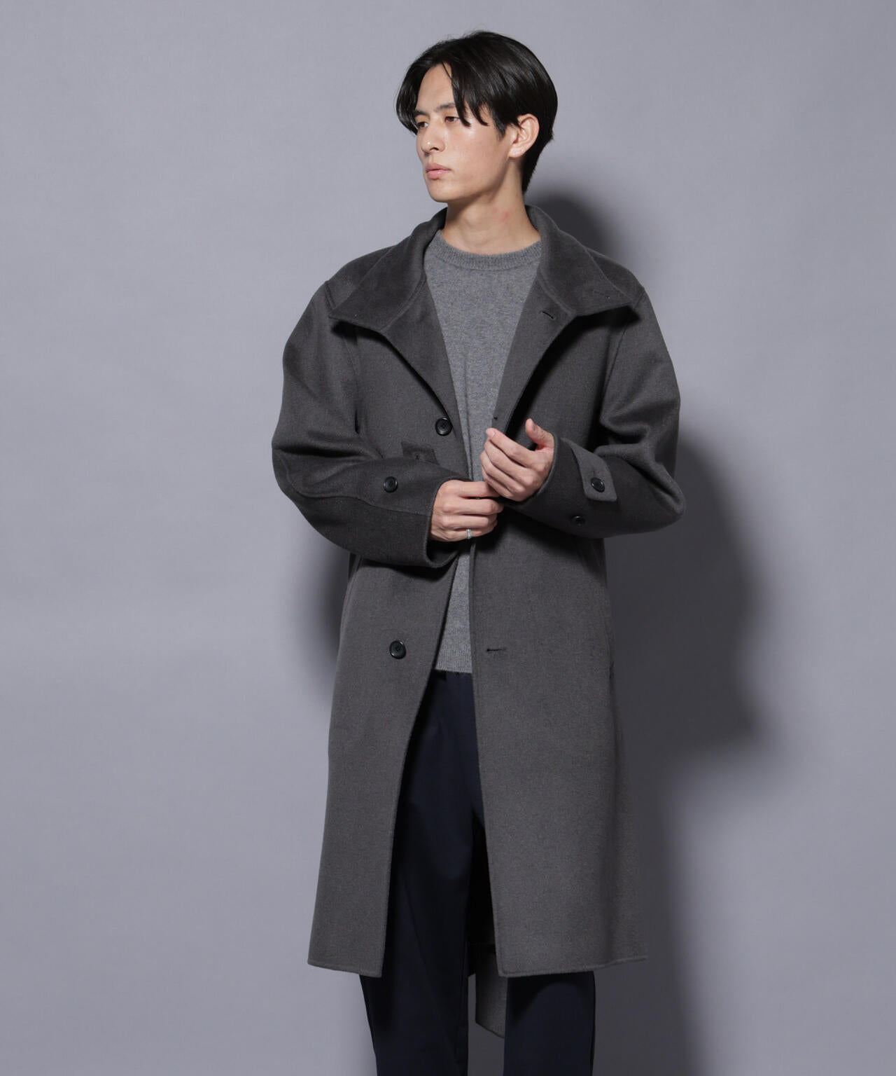 ウールリバースタンドベルテッドコート