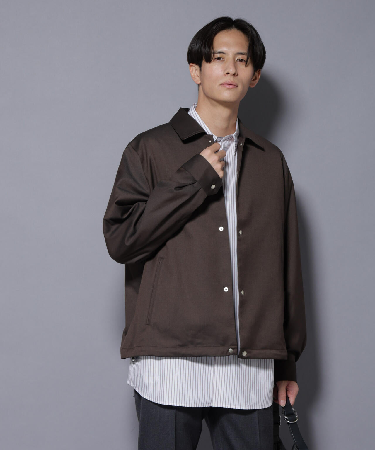 DELEGANTE エアリーサキソニーコーチジャケット