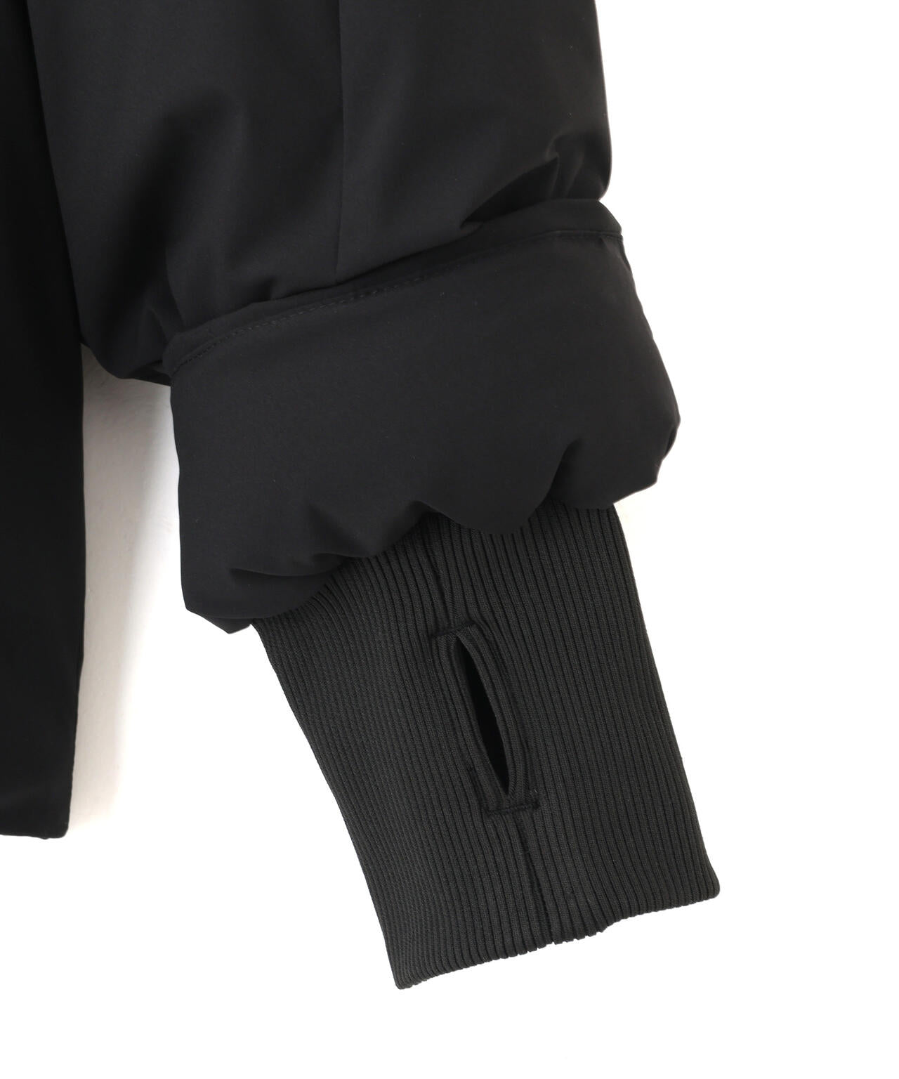 「西川ダウン(R)」SOLOTEXショートダウン