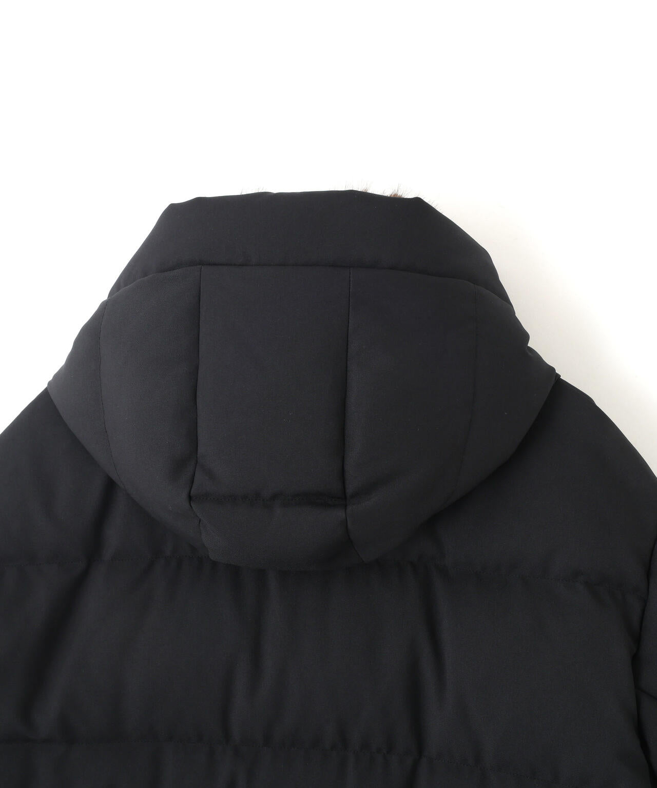 ナノユニバース　ネイビー紺色ファーフード　40size西川ダウン NANO universe（ナノユニバース）の「「西川ダウン(R