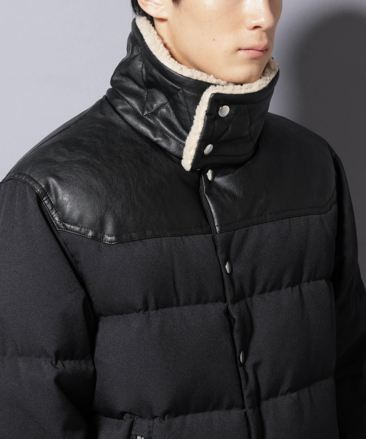 西川ダウン(R)」ボアカラーサージショートダウン | NANO universe