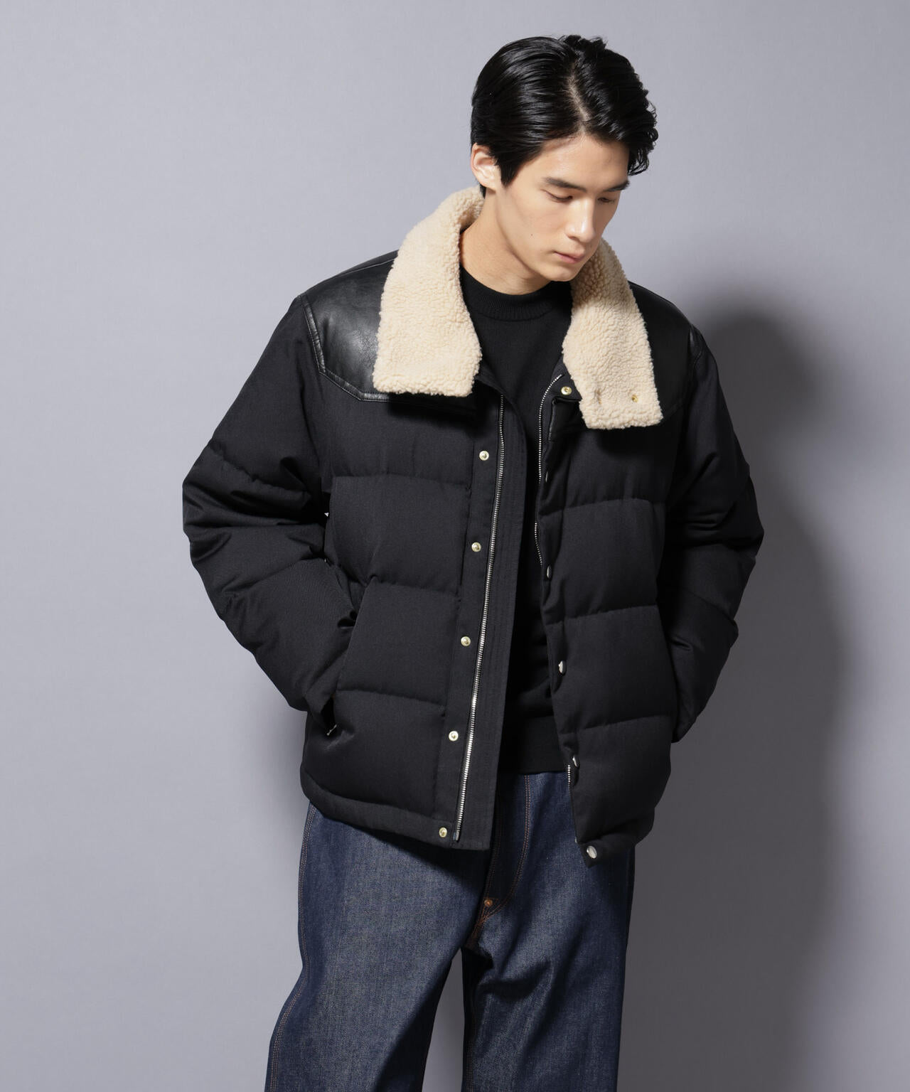 「西川ダウン(R)」ボアカラーサージショートダウン