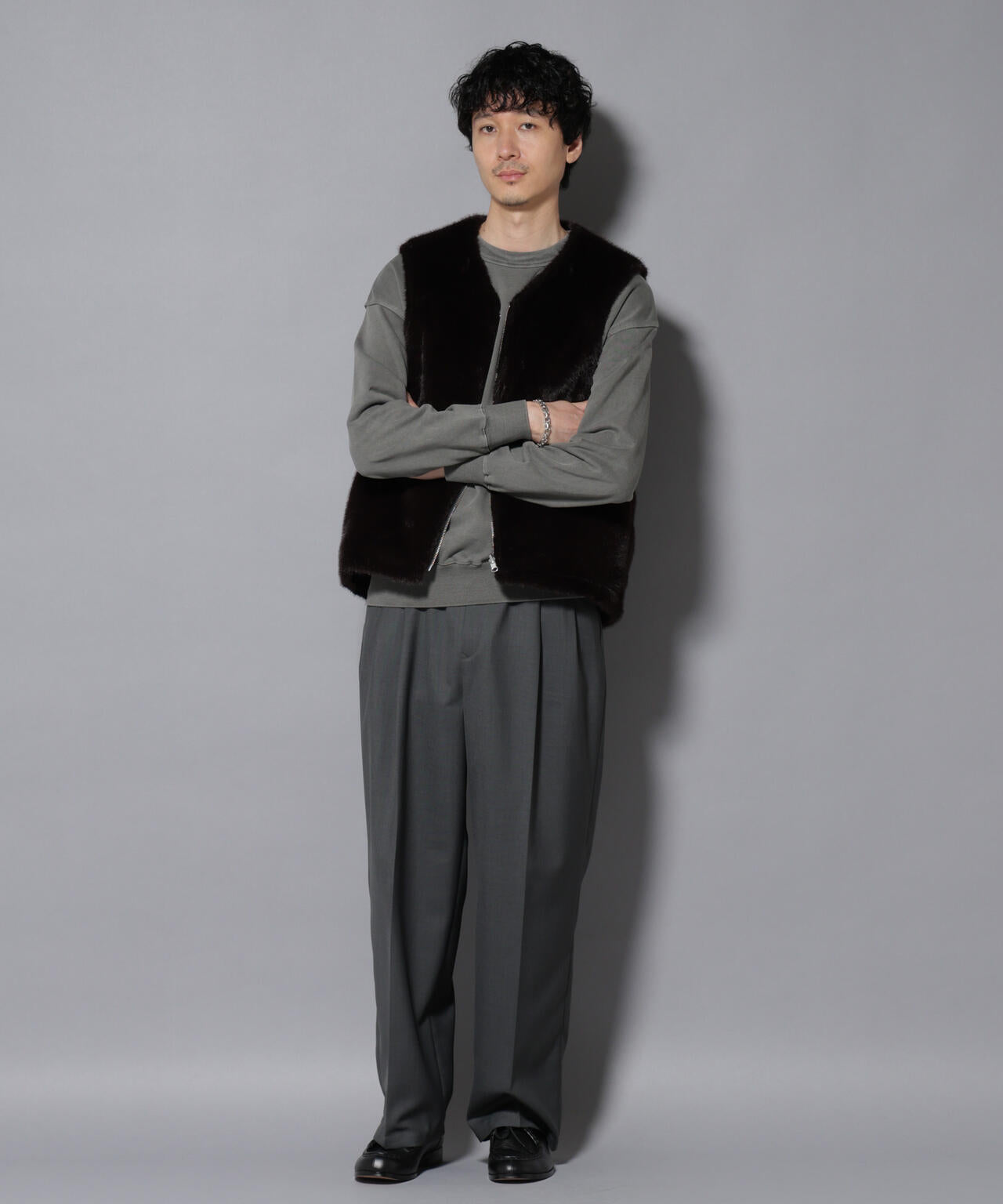 西川ダウン(R)｣ FUSIONSYSTEMフェイクファーベスト | NANO universe