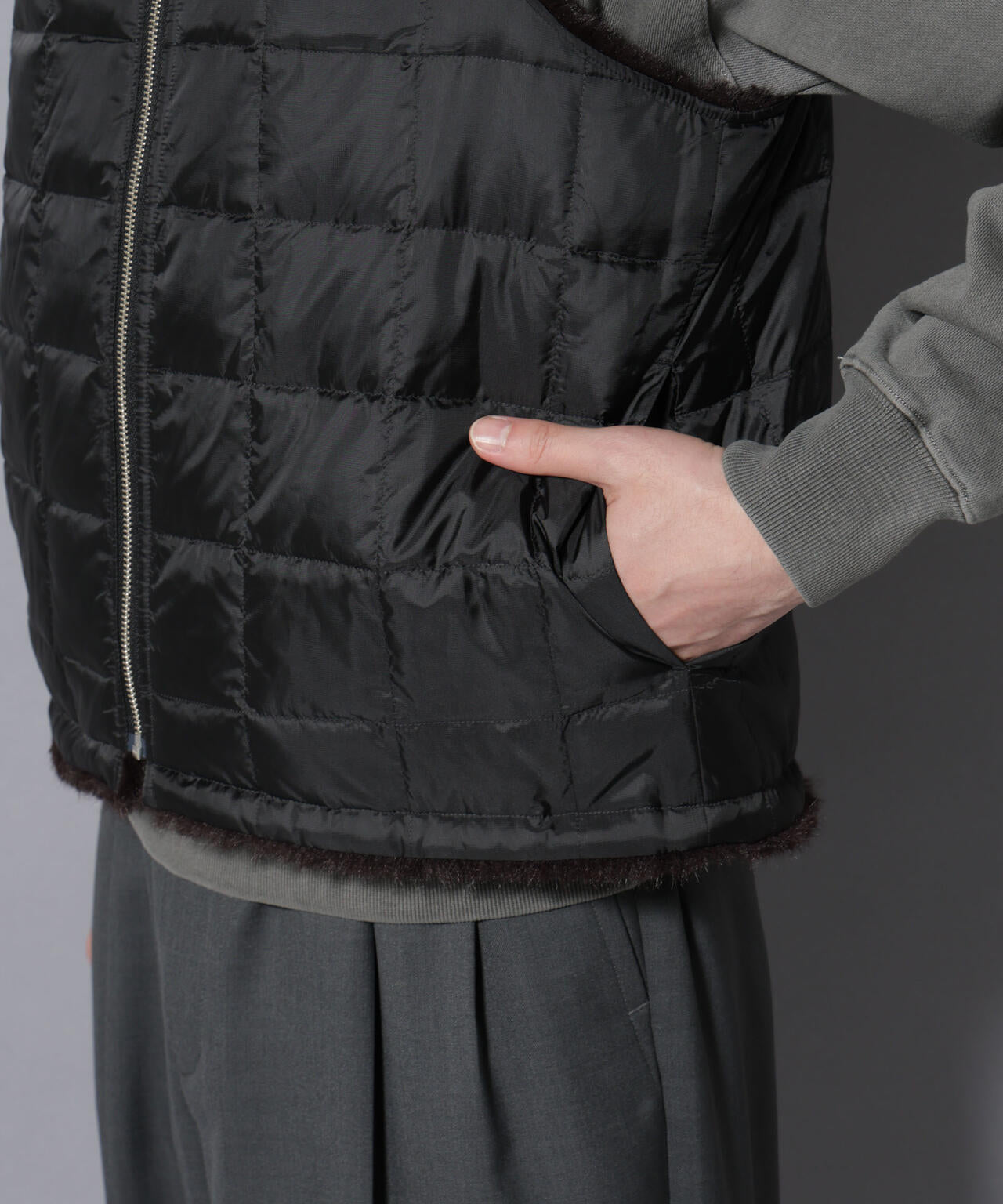 西川ダウン(R)｣ FUSIONSYSTEMフェイクファーベスト | NANO universe