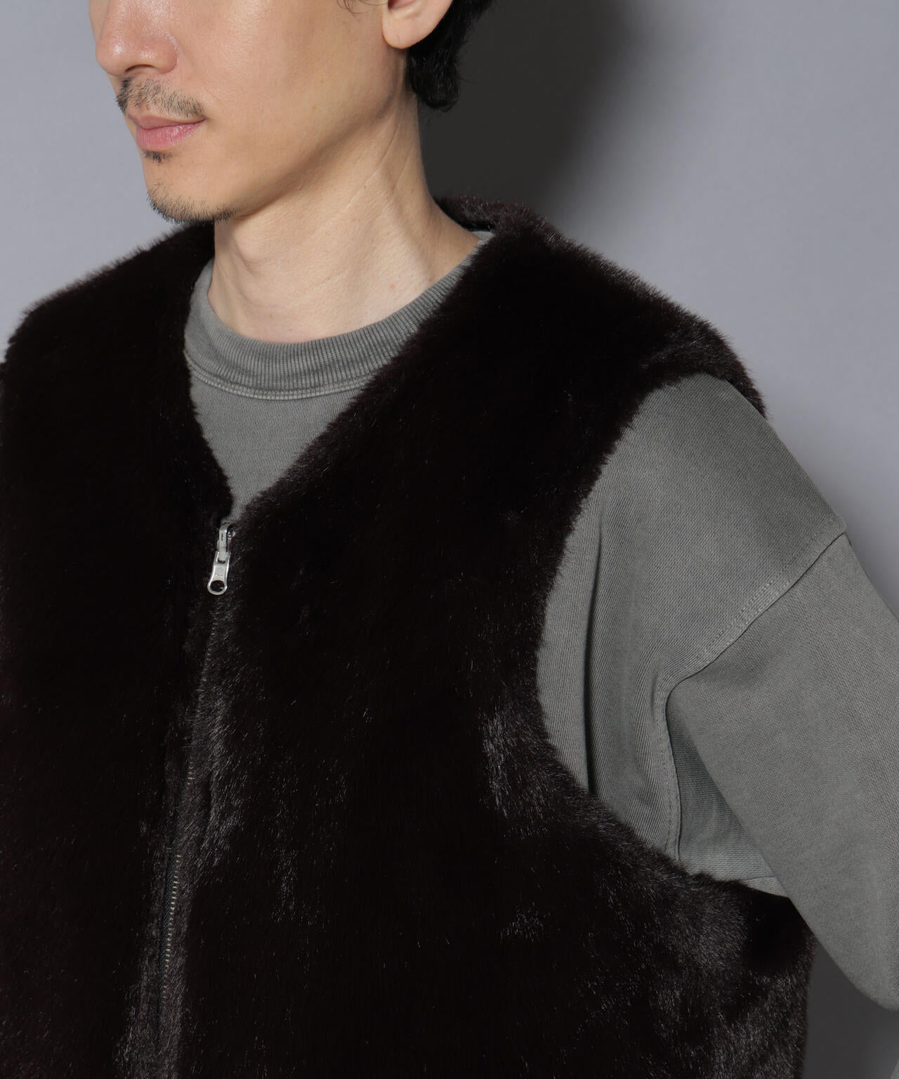 西川ダウン(R)｣ FUSIONSYSTEMフェイクファーベスト | NANO universe