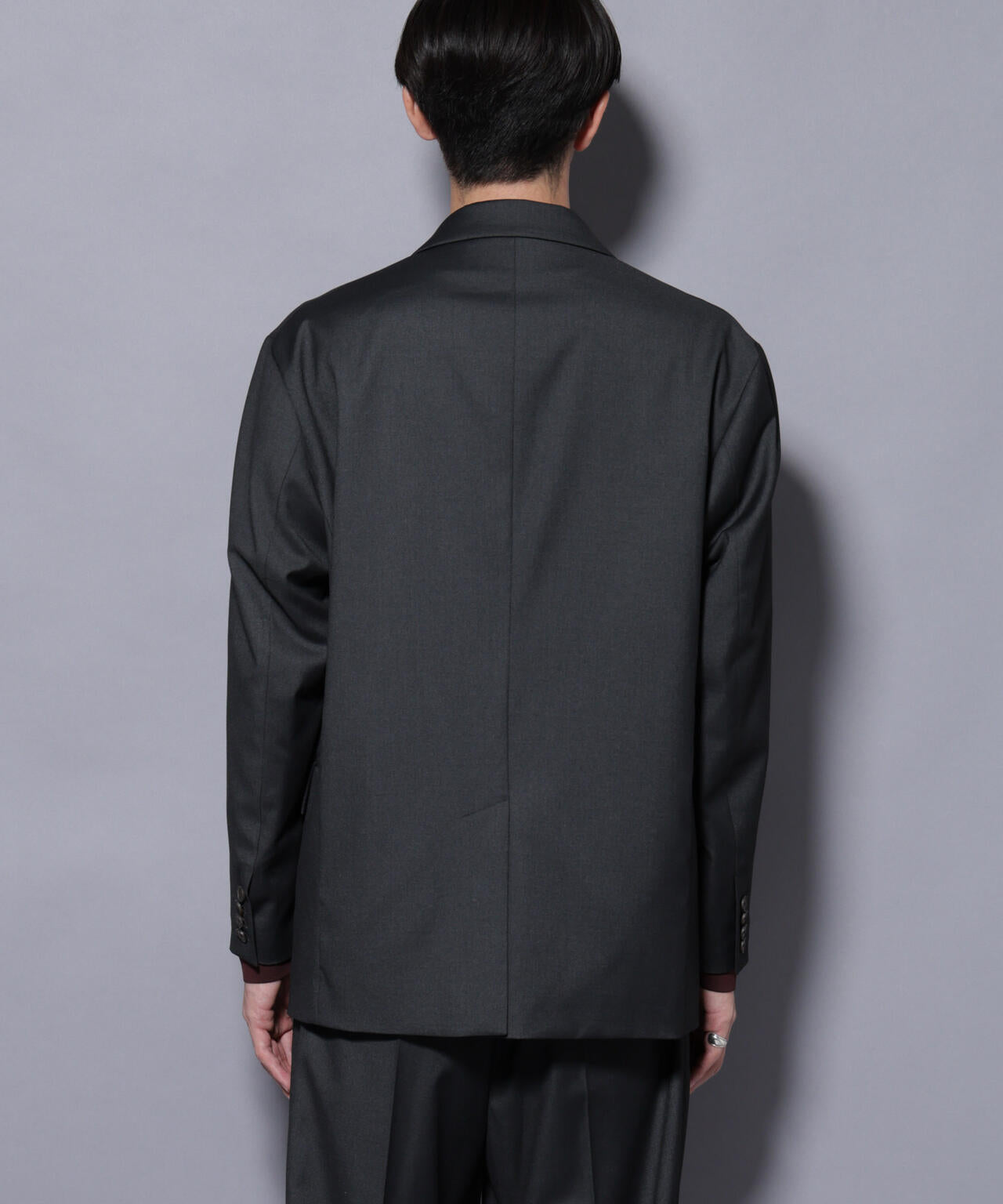 DELEGANTEエアリーサキソニー グリッターストライプテーラードジャケット(セットアップ可)