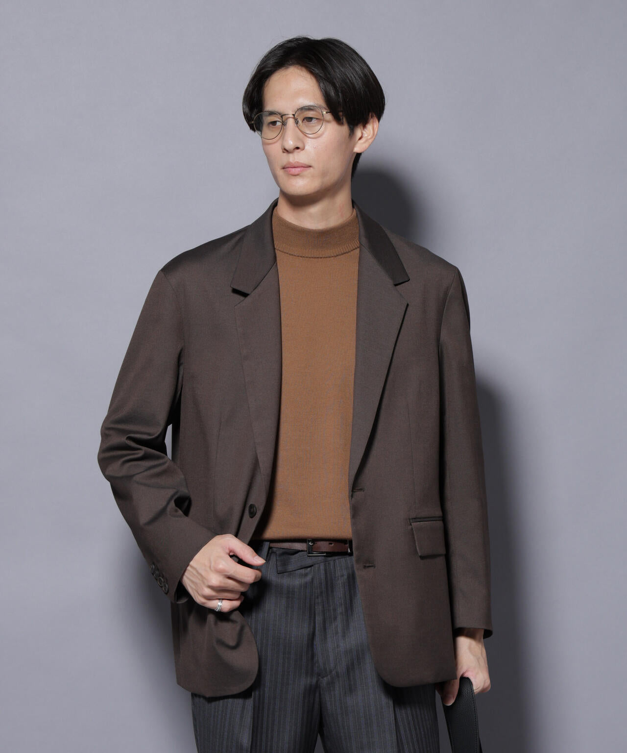 DELEGANTEエアリーサキソニー グリッターストライプテーラードジャケット(セットアップ可)