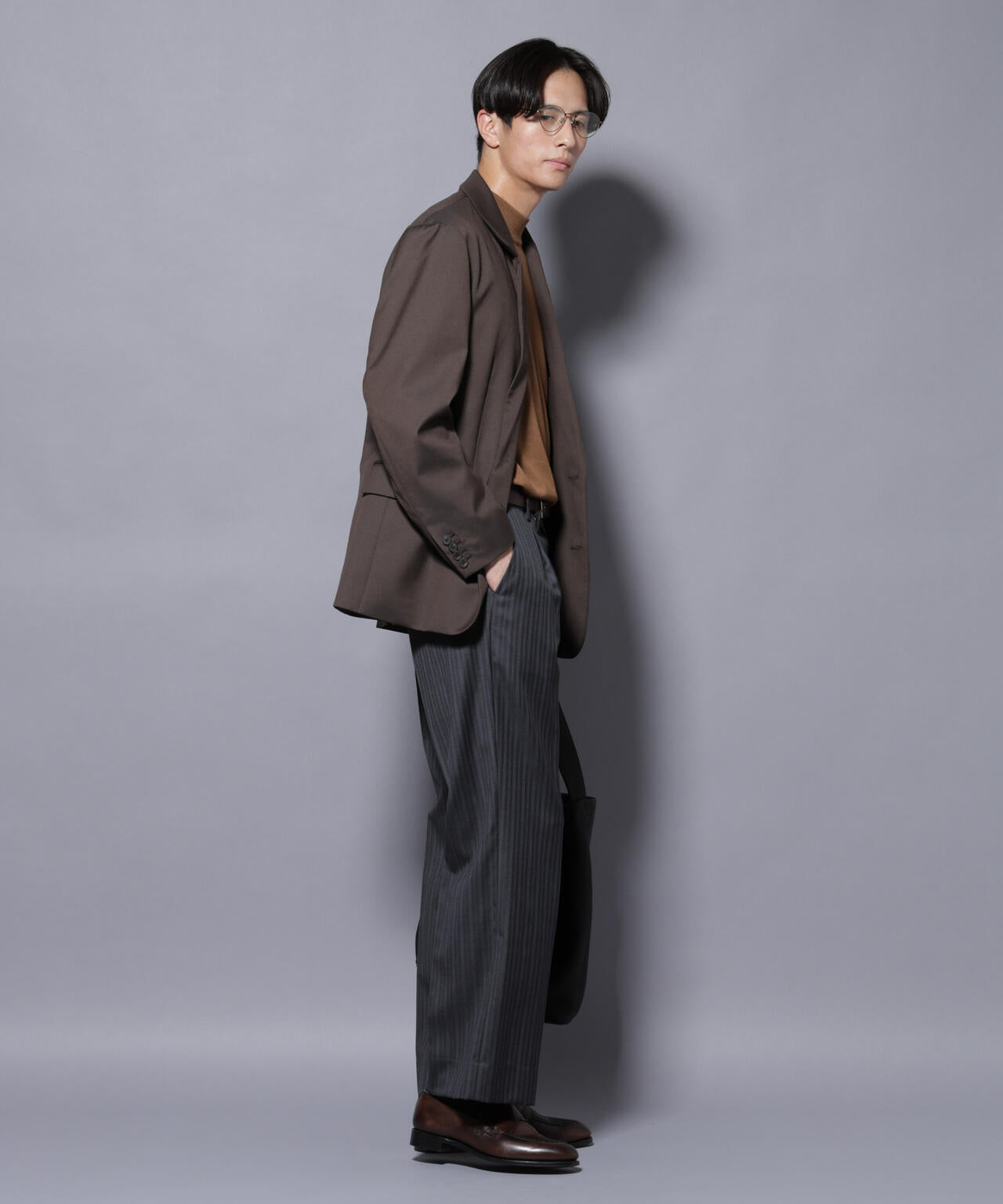 DELEGANTEエアリーサキソニー グリッターストライプテーラードジャケット(セットアップ可)