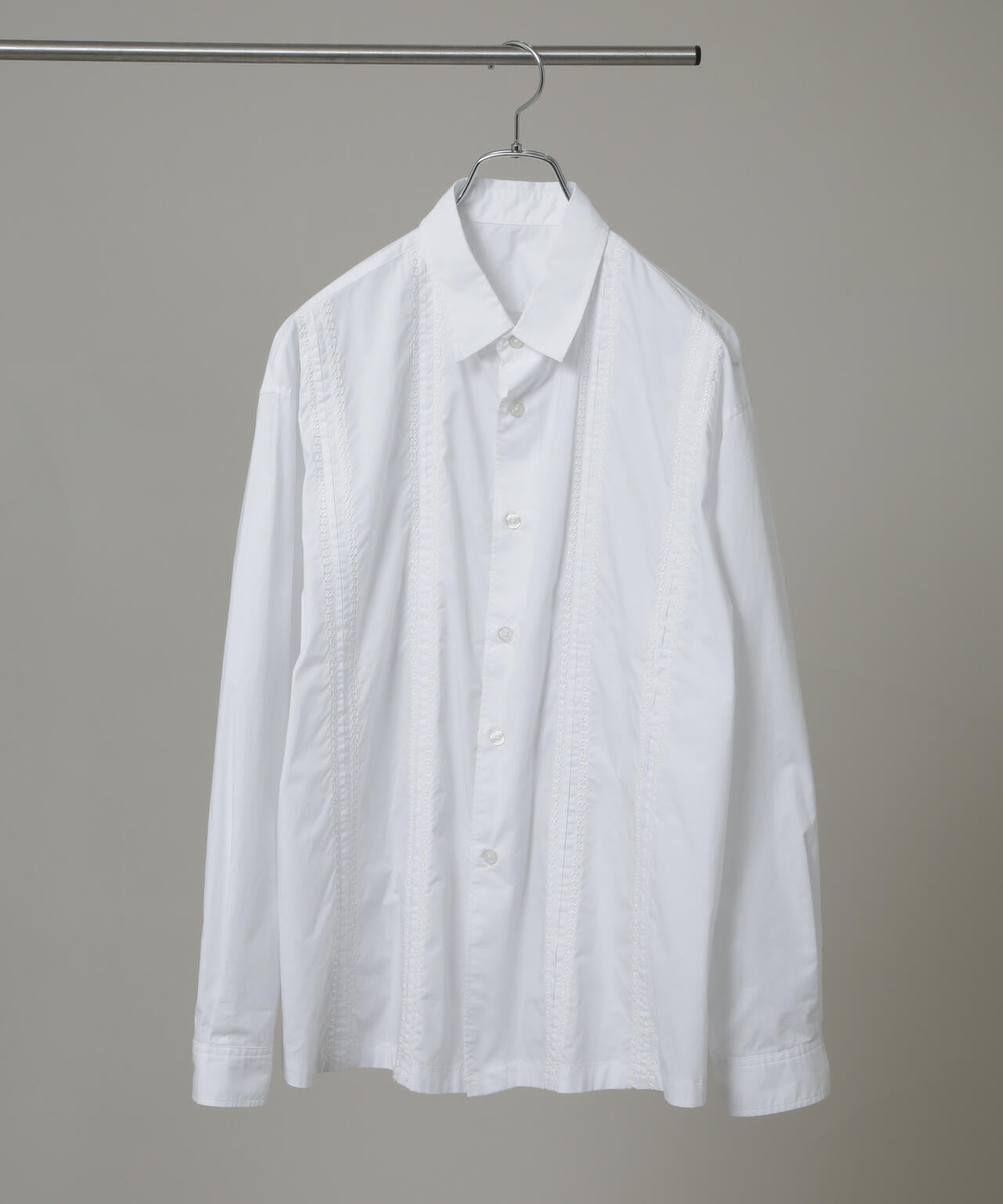 「HOTEL LACE」デザインステッチロングスリーブシャツ