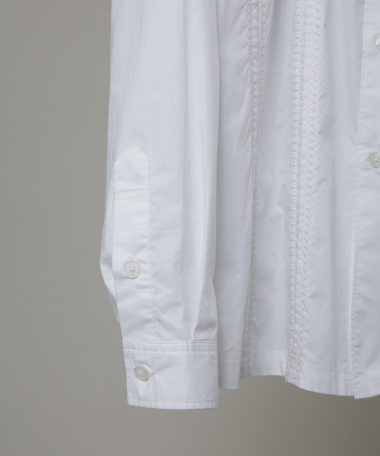 「HOTEL LACE」デザインステッチロングスリーブシャツ