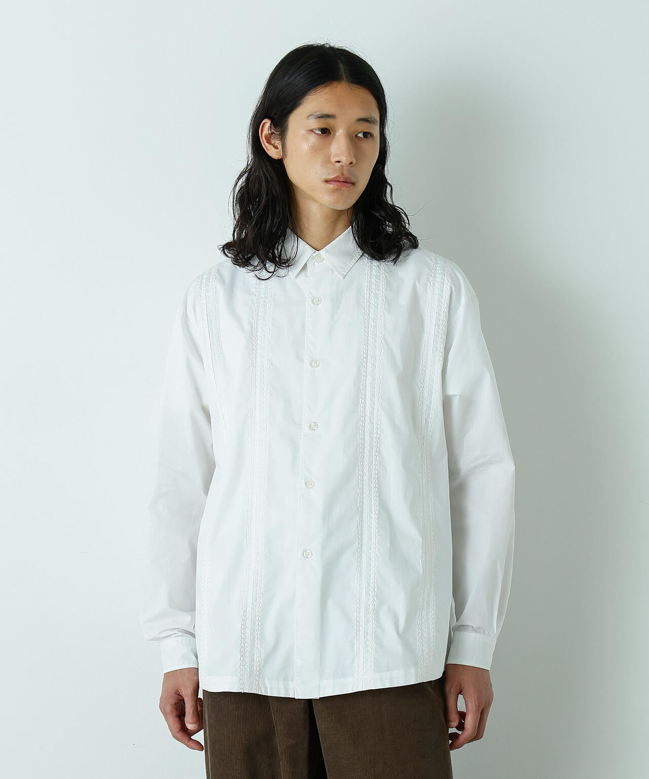 「HOTEL LACE」デザインステッチロングスリーブシャツ