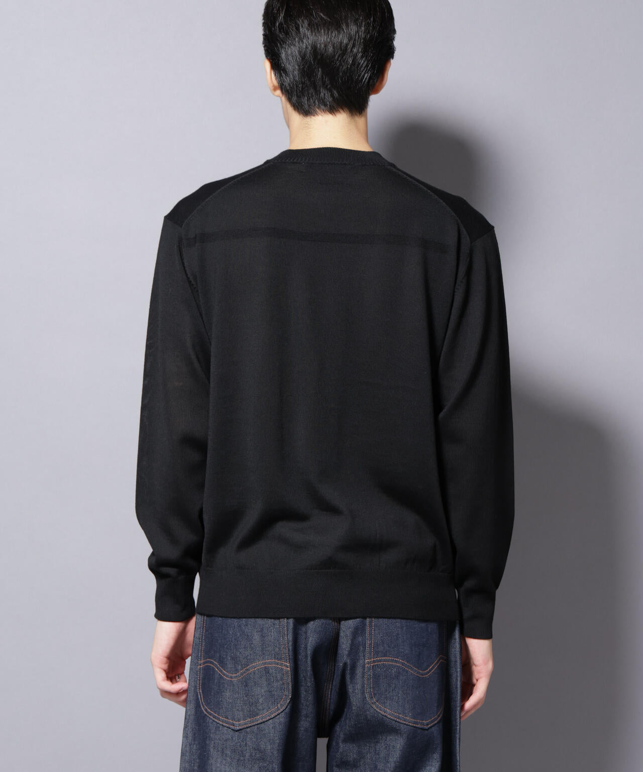 「毛玉レスニット」ファインゲージクルーネック