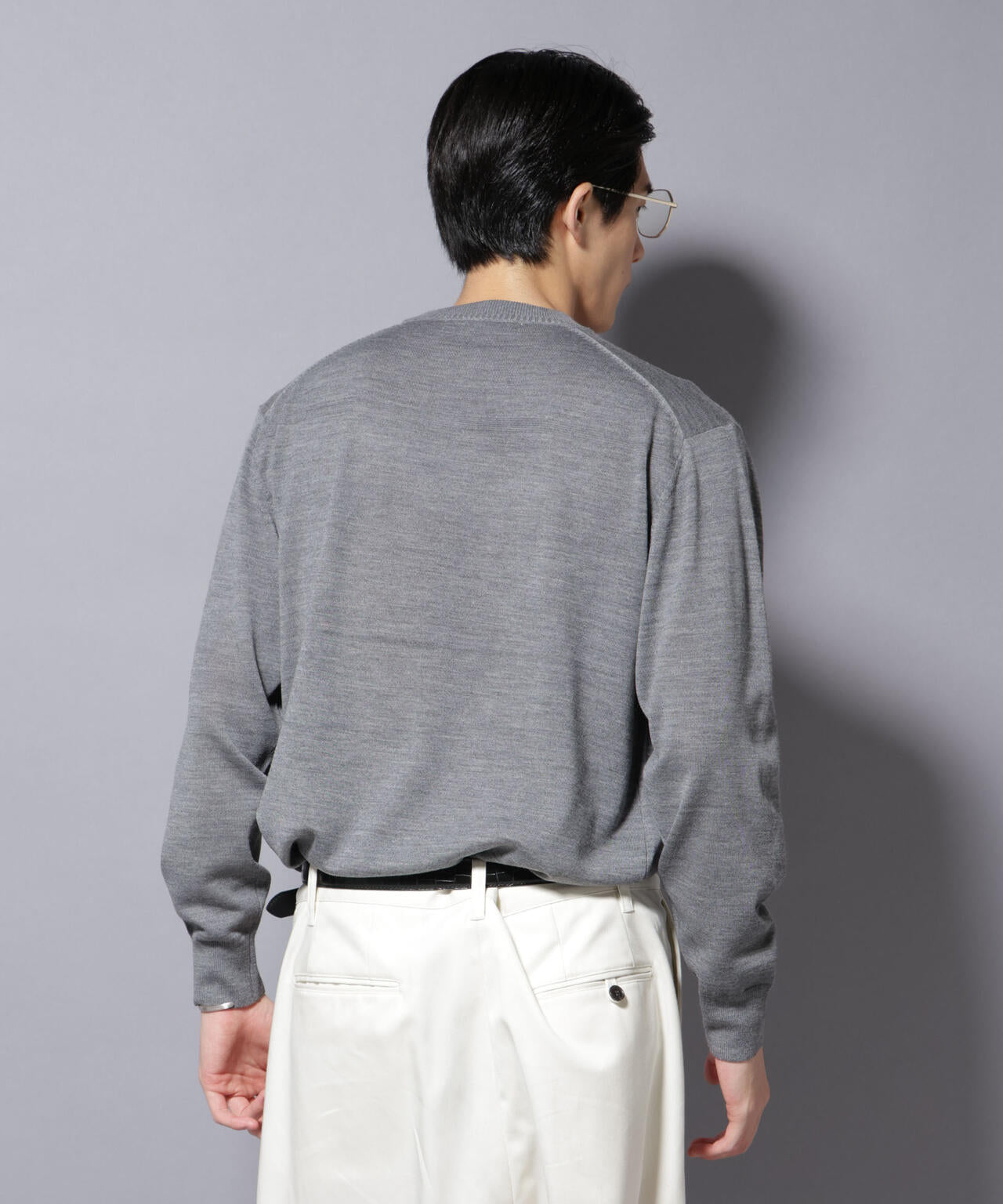 「毛玉レスニット」ファインゲージクルーネック