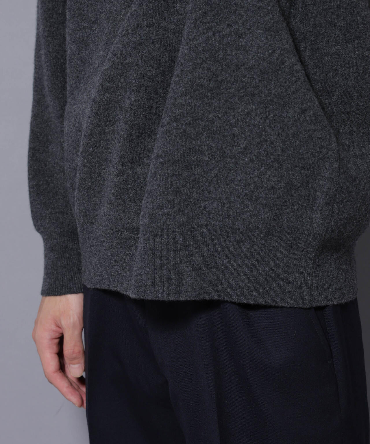ウールカシミヤクルーネックプルオーバー