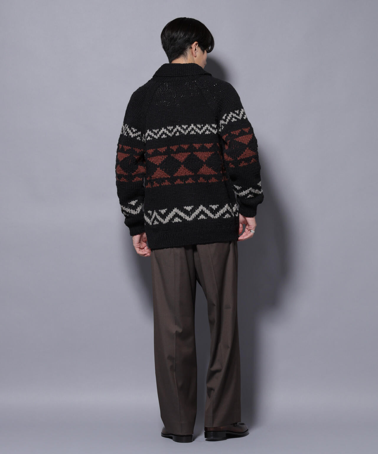 ペルー産カウチンセーター