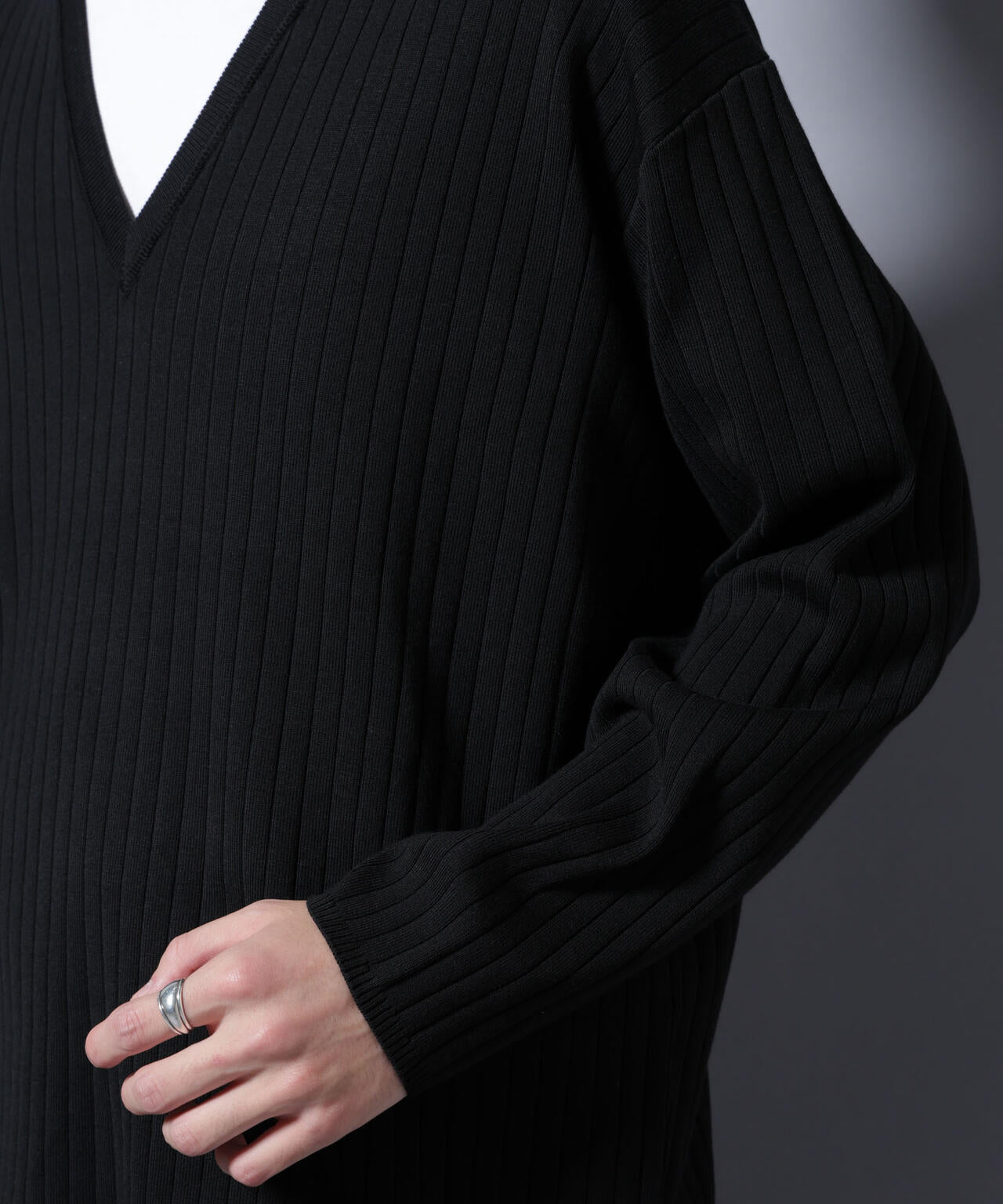 CICA&UVカット リブニットVネック