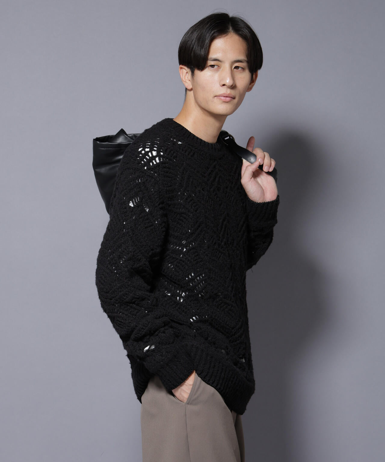 透かし編み クルーネックニット