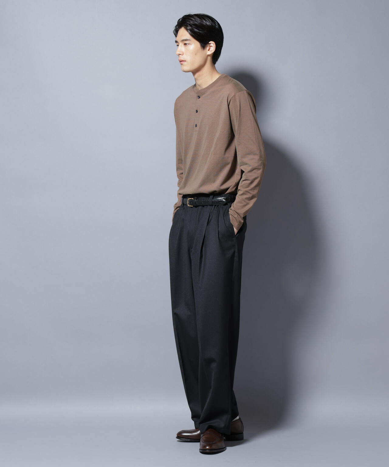 ソラーロライトストレッチヘンリーネックTシャツ 長袖