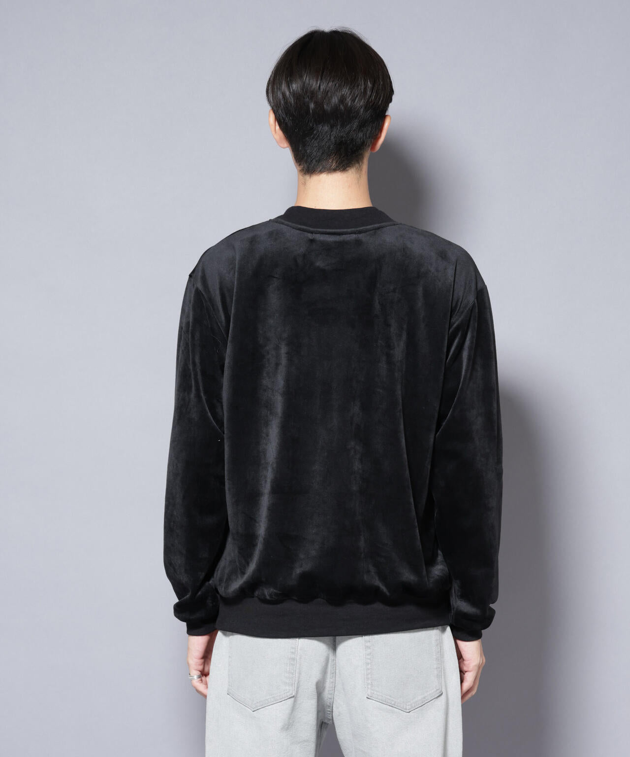 ベロアプルオーバー Vネックスウェット