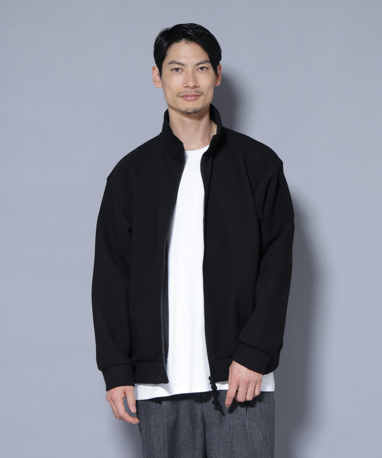 スーパーストレッチブラッシュドポンチブルゾン