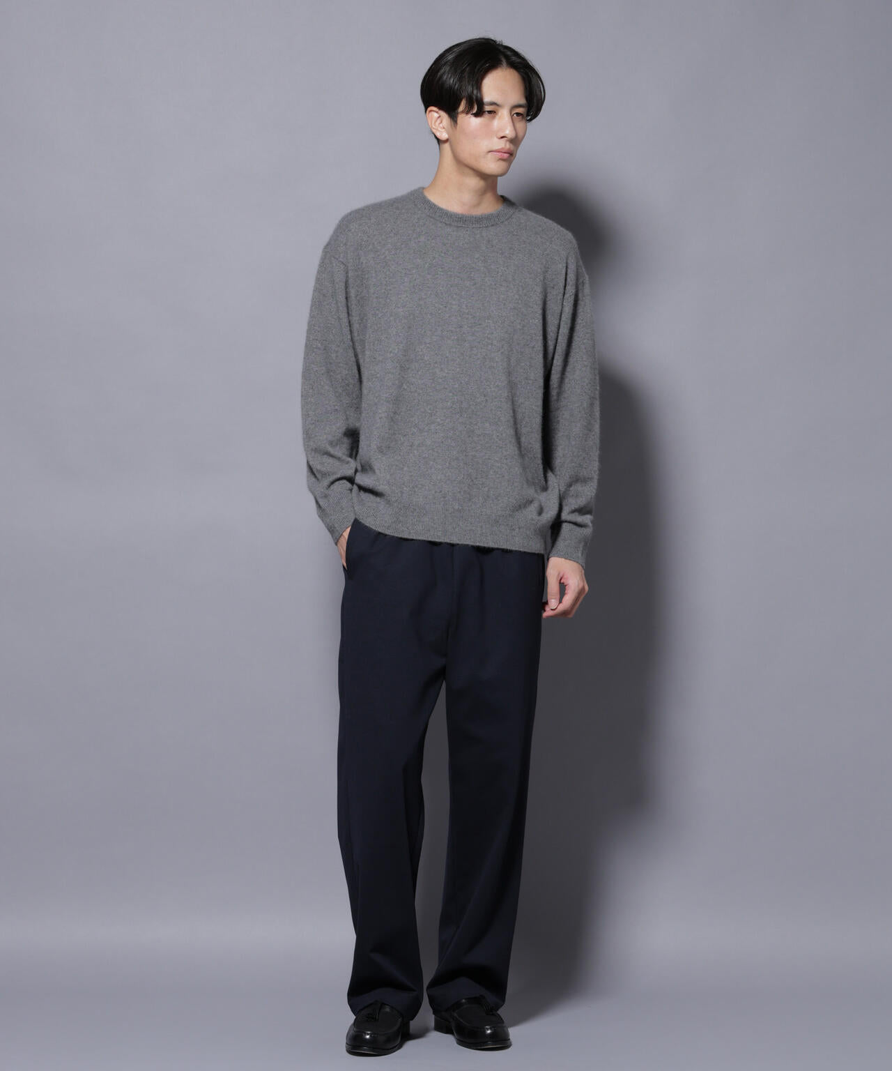 DELEGANTE TECH+ トラックパンツ