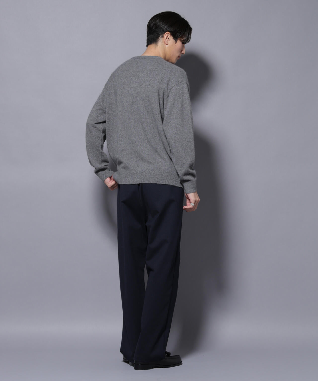 DELEGANTE TECH+ トラックパンツ