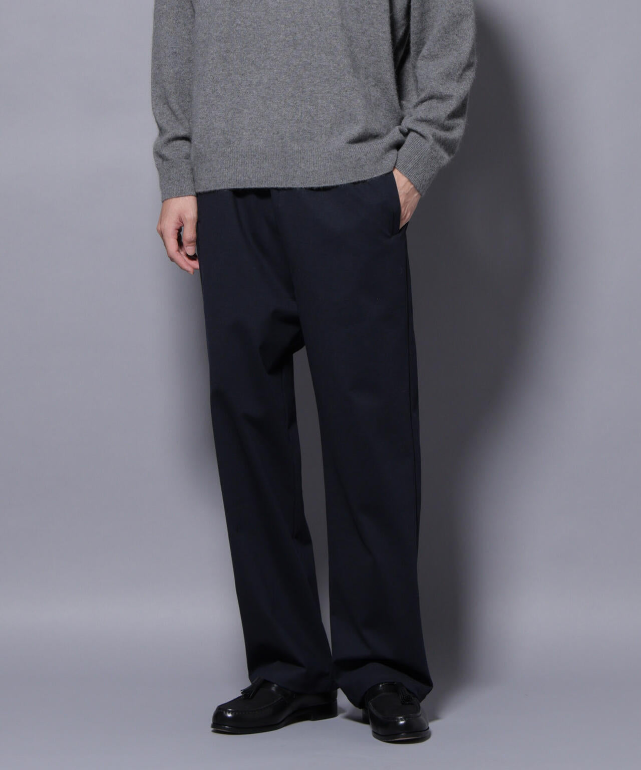 DELEGANTE TECH+ トラックパンツ