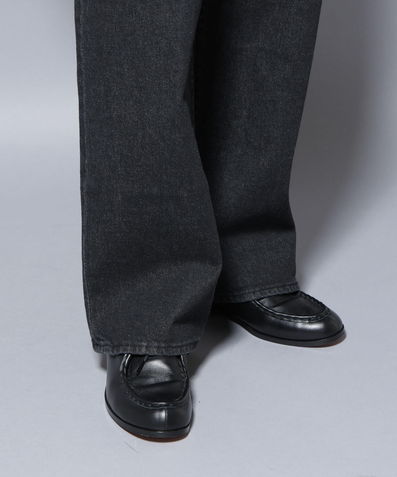 ｢MC｣”TIMELESS WARDROBE” リラックスフィットデニム 252