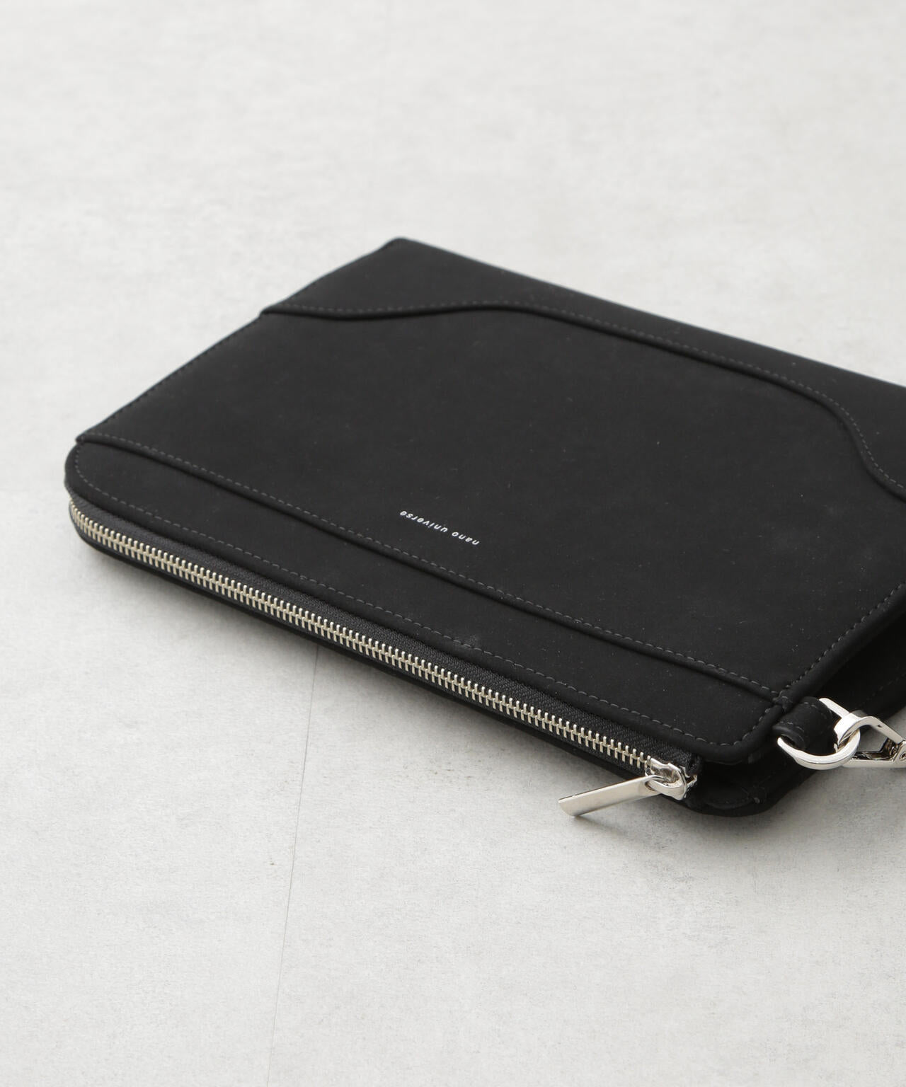 フェイクスエードクラッチバッグ