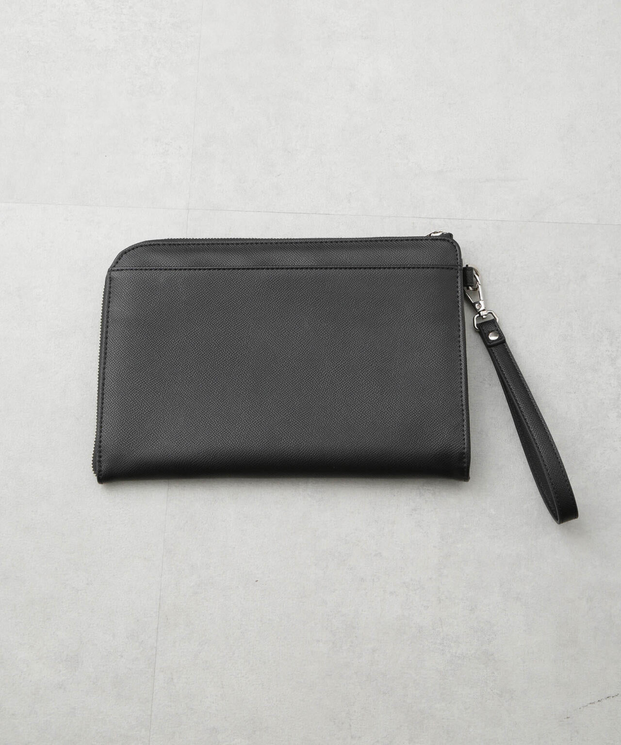 フェイクレザークラッチバッグ