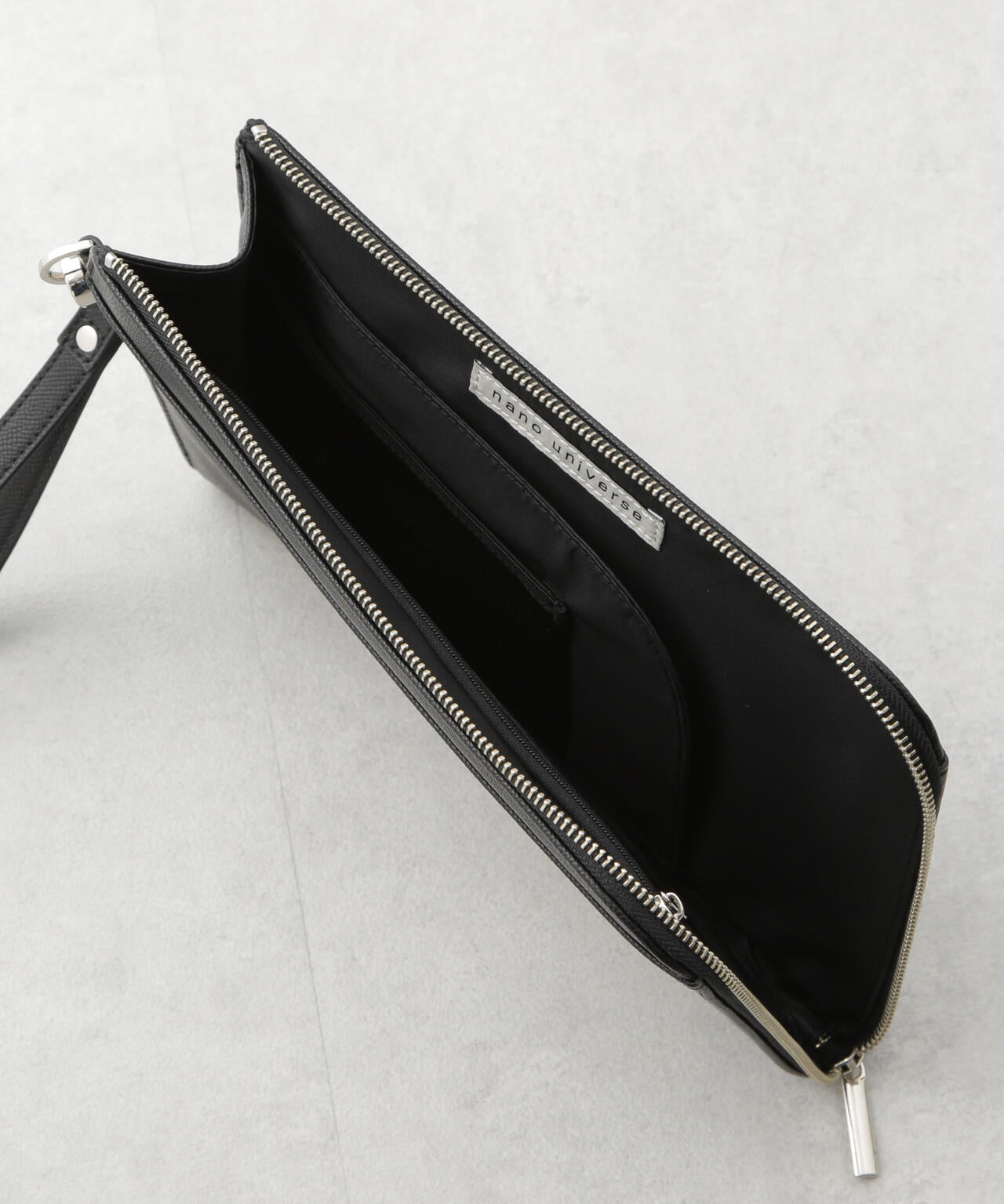 フェイクレザークラッチバッグ