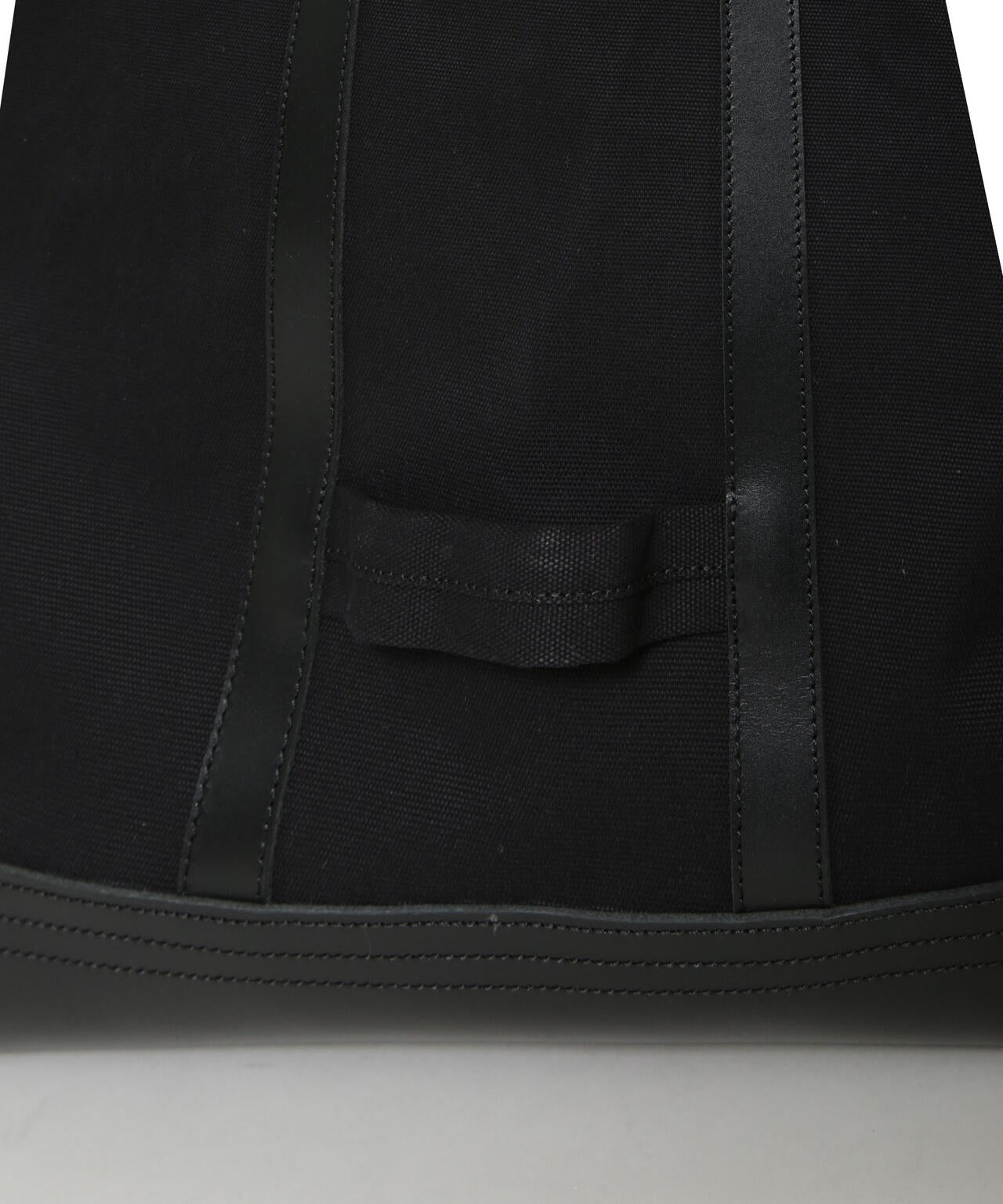 ｢NJ/CLUB｣ キャンバスレザートートバッグ