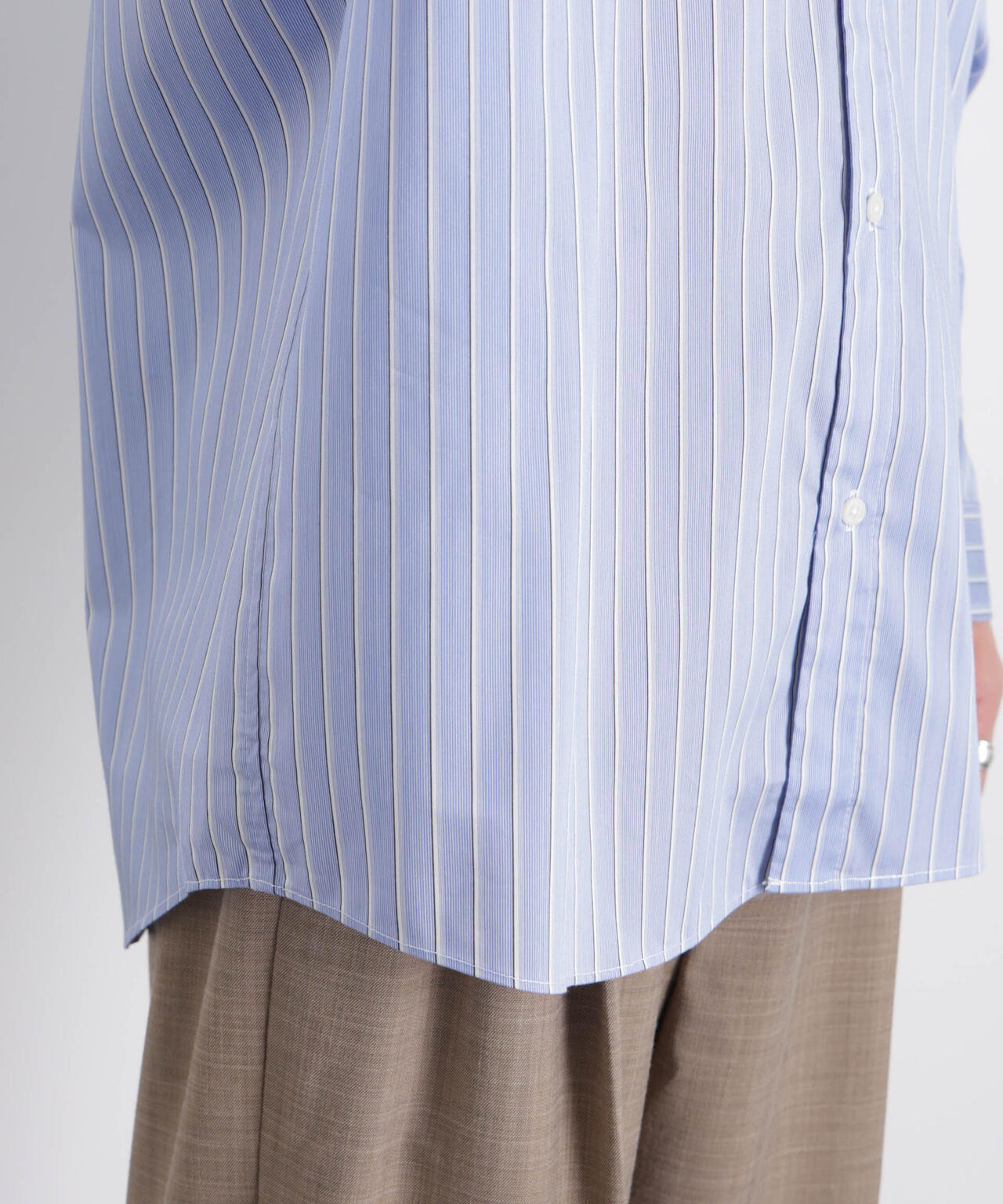 「OtoNANO」大人のワイドシャツバンドカラー ストライプ長袖