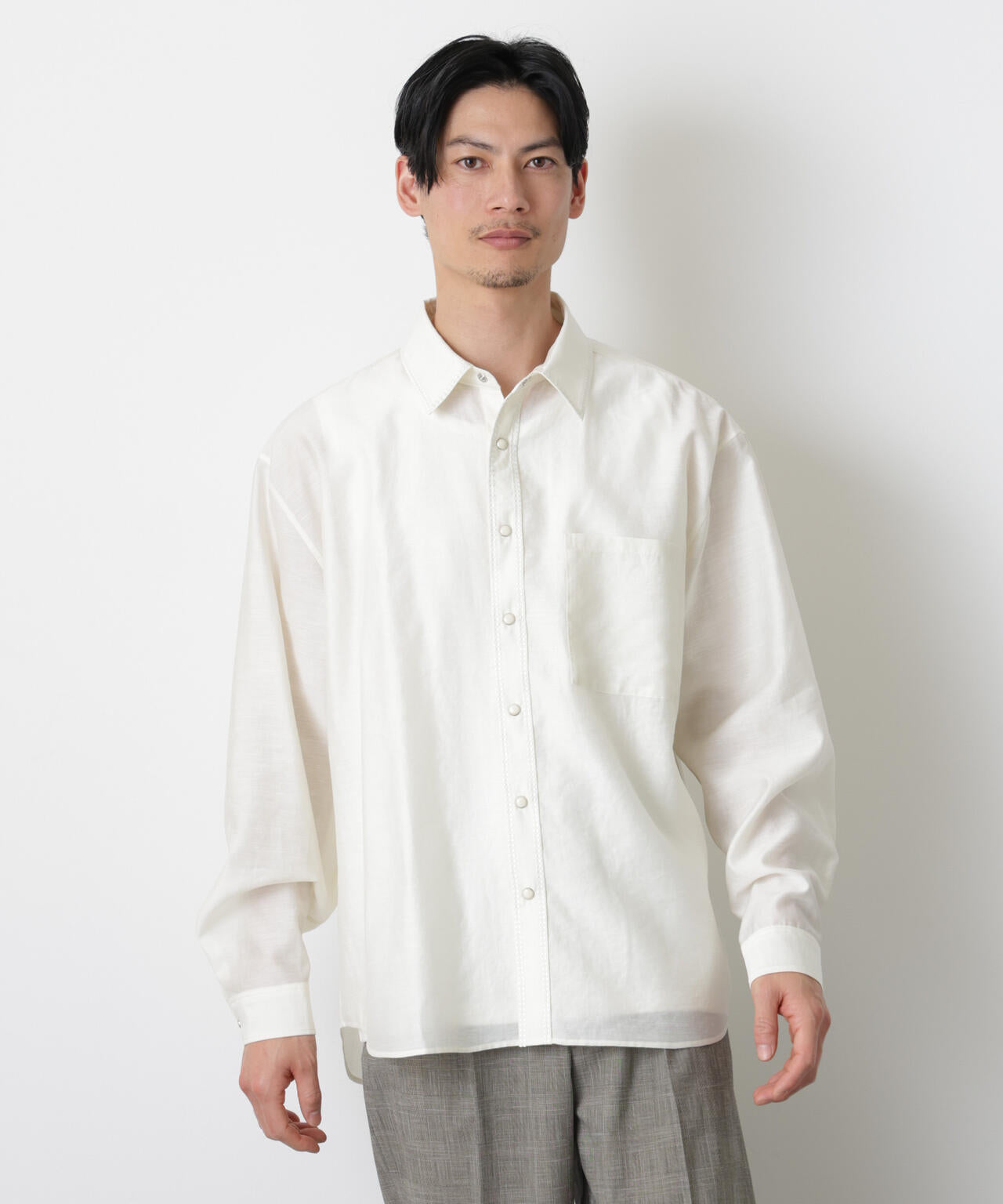 エンブロイダリーシルキーシャツ