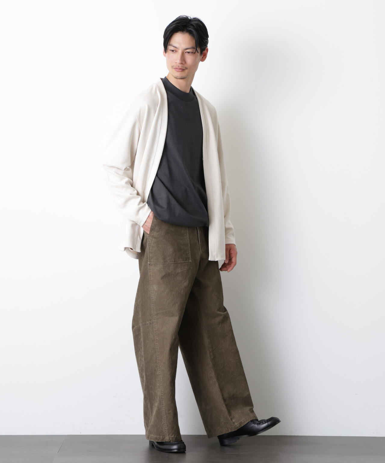 「モダンコンフォート」フェイクスエードトッパーカーディガン